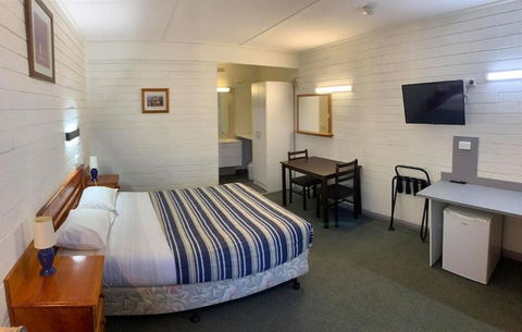 Finley Motel - Accommodation Coffs Harbour 5