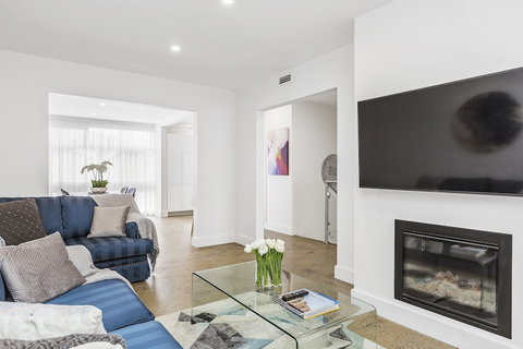 BOUTIQUE STAYS - Brighton By The Sea - Accommodation Coffs Harbour 6