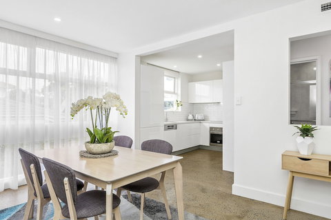 BOUTIQUE STAYS - Brighton By The Sea - Accommodation Coffs Harbour 3