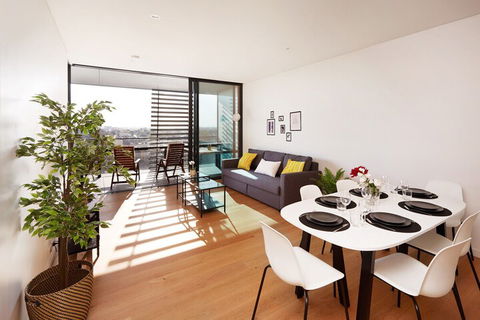 Apartment CBD - Central Park - Accommodation Coffs Harbour 4