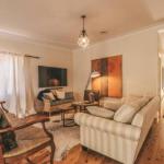 Ambrose On Byng Central Location W / 2 Bathroom - Accommodation Coffs Harbour 0
