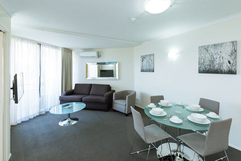 Airtrip Apartment On Edmonstone St - Accommodation Coffs Harbour 7