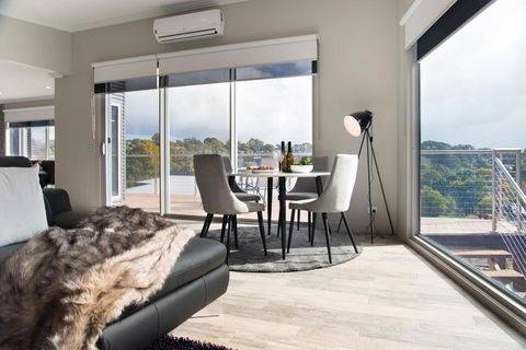 Amelia - Accommodation Coffs Harbour 1