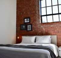 Stylish Warehouse Conversion in Heart of Fitzroy - Accommodation Coffs Harbour