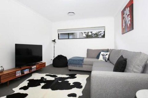 Rockwall Pet Friendly Fire Pit - Accommodation Coffs Harbour 4