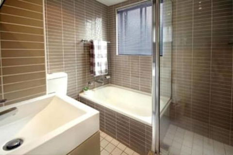 The Apartment Service VELLY - Accommodation Coffs Harbour 3