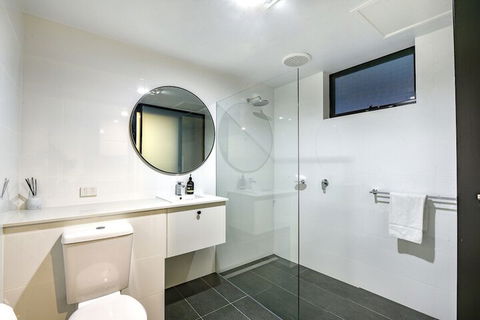 Aloha Central Premium Studios - Accommodation Coffs Harbour 6