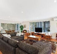 3 Bedroom House Bay Serene 15 Mistral Close - Accommodation Coffs Harbour