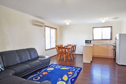 Alwyns By THE SEA PET Friendly - Accommodation Coffs Harbour 7