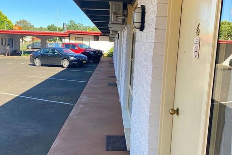 Apollo Motel Parkes - Accommodation Coffs Harbour 1