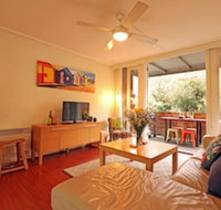 Colour Pop - Rejuvenate Stays - Accommodation Coffs Harbour