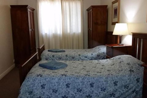 About Town Cottages - Accommodation Coffs Harbour 6