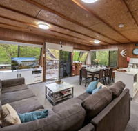 Boats And Bedzzz Houseboat Stays  Renmark River Villas - Accommodation Coffs Harbour