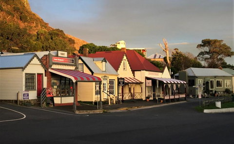 Ellies Cottages - Accommodation Coffs Harbour 3