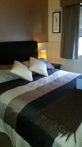 About Time Retreats Studio Three - Accommodation Coffs Harbour 6