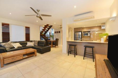 No. 5 Templemoon - Accommodation Coffs Harbour 4