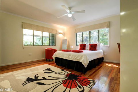 SerenityatMontville - Accommodation Coffs Harbour 1