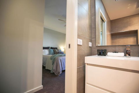A Pear Tree Loft - Accommodation Coffs Harbour 4