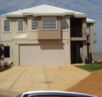 Acaciabnb - Accommodation Coffs Harbour