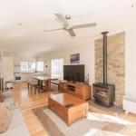 Aspect 1 / 8a Poly Cow Lane - Accommodation Coffs Harbour 0