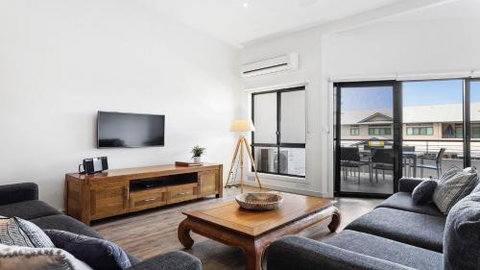 Aqua On Fletcher Street - Accommodation Coffs Harbour 4