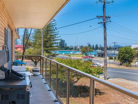 Anchorage 2 With Water Views - Accommodation Coffs Harbour 4