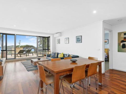 APARTMENT 10 PACIFIC APARTMENTS FREE WIFI! - Accommodation Coffs Harbour 1