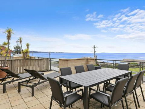 APARTMENT 10 PACIFIC APARTMENTS FREE WIFI! - Accommodation Coffs Harbour 3