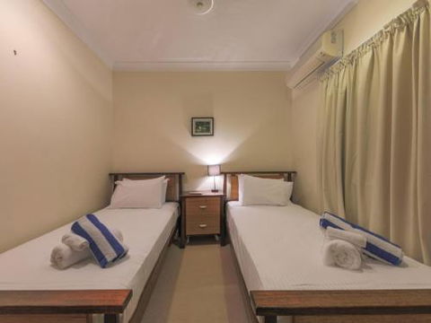 TROPSVILLA At PALM COVE - Accommodation Coffs Harbour 5