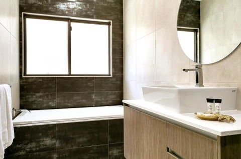 PARKVIEW At PALM COVE - Accommodation Coffs Harbour 5
