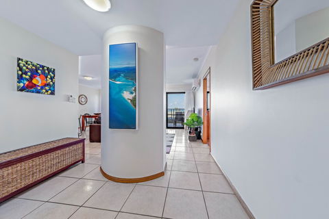 Ambience Of Airlie - Airlie Beach - Accommodation Coffs Harbour 0