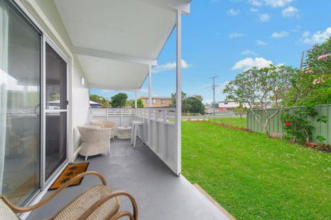 Frangipani Cottage - Accommodation Coffs Harbour 1