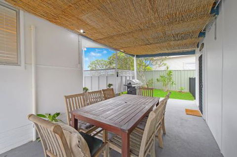Frangipani Cottage - Accommodation Coffs Harbour 2
