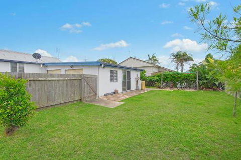 Frangipani Cottage - Accommodation Coffs Harbour 3