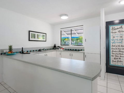 Absolute Beachfront - Accommodation Coffs Harbour 2