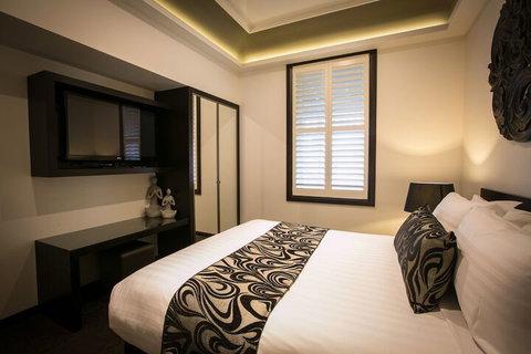 Gallery Apartments - Accommodation Coffs Harbour 7