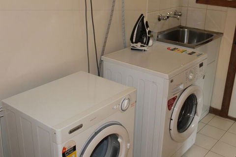 Australian Home Away At Doncaster Andersons Creek 2 - Accommodation Coffs Harbour 7
