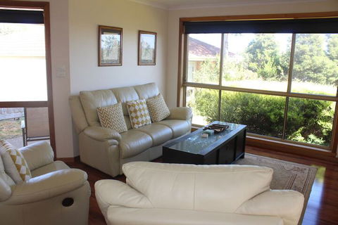 Australian Home Away At Doncaster Andersons Creek 2 - Accommodation Coffs Harbour 4
