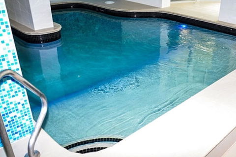 Zenith Ocean Front Apartments - Accommodation Coffs Harbour 2
