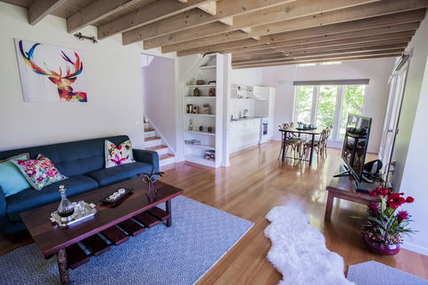 Abby's Cottages - Accommodation Coffs Harbour 3