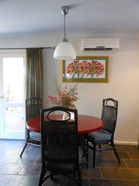 Merrimeet Cottages - Accommodation Coffs Harbour 2