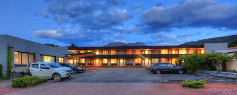 Queenstown Motor Lodge - Accommodation Coffs Harbour 1