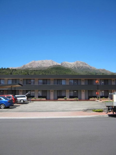 Queenstown Motor Lodge - Accommodation Coffs Harbour 4