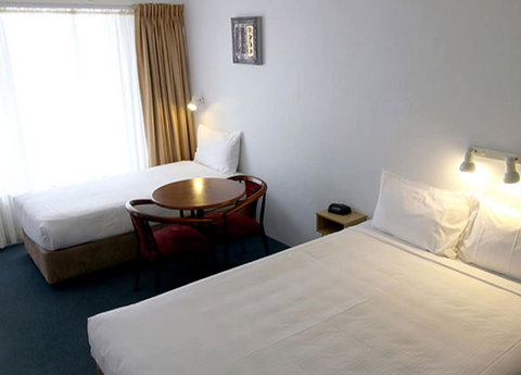 Port Aloha Motel - Accommodation Coffs Harbour 5