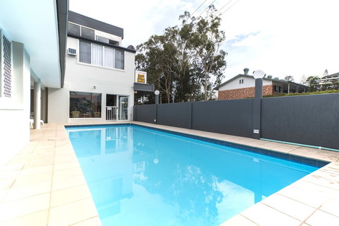 Port Aloha Motel - Accommodation Coffs Harbour 1