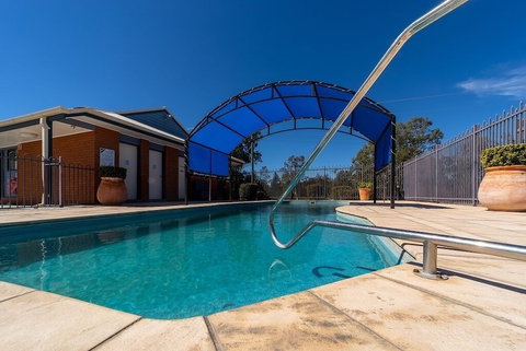 Albert Motel - Accommodation Coffs Harbour 0