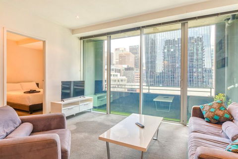 CBD Collins St. Near Southern Cross - Accommodation Coffs Harbour 6