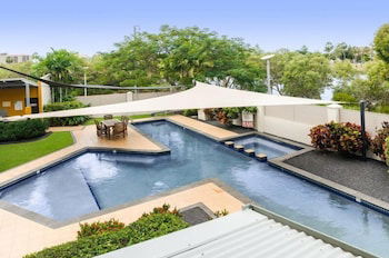 City Stadium Apartment On The Riverfront - Accommodation Coffs Harbour 1
