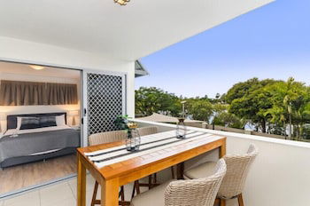City Stadium Apartment On The Riverfront - Accommodation Coffs Harbour 5