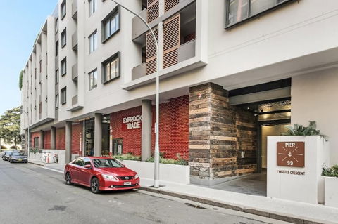 C16 Darling Harbour 2 BDR APT - Accommodation Coffs Harbour 0